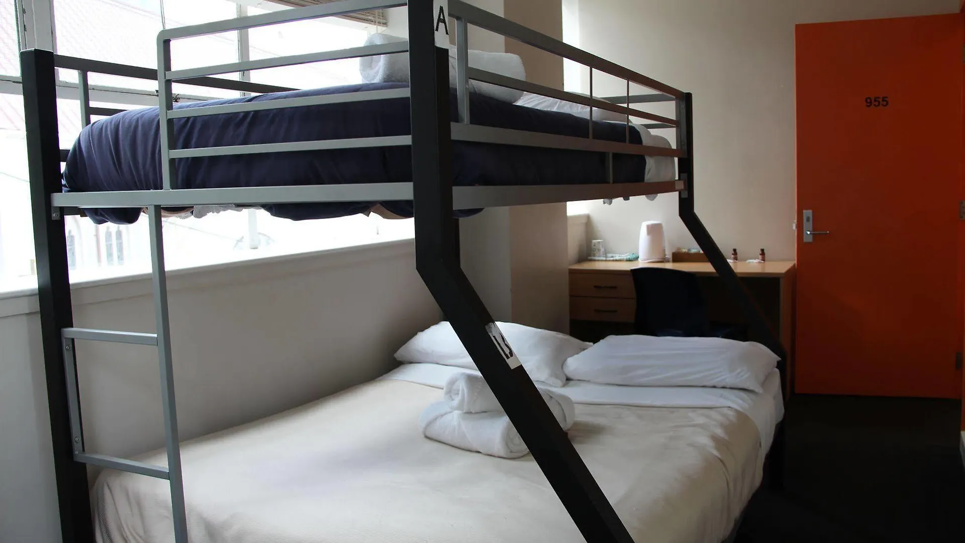 Trek Global Backpackers Hostel Wellington